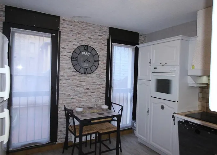 Apartment Superbe 2 Pieces Tout Confort A Luchon - Parking, Wifi, Pres Telecabine - Fr-1-313-218